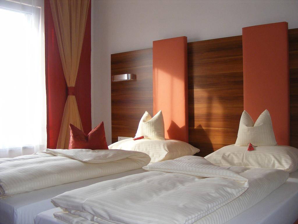 Biberach-Ummendorf Hotel Gaum חדר תמונה