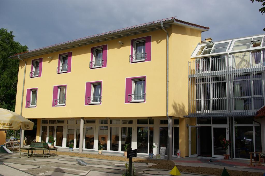 Biberach-Ummendorf Hotel Gaum מראה חיצוני תמונה